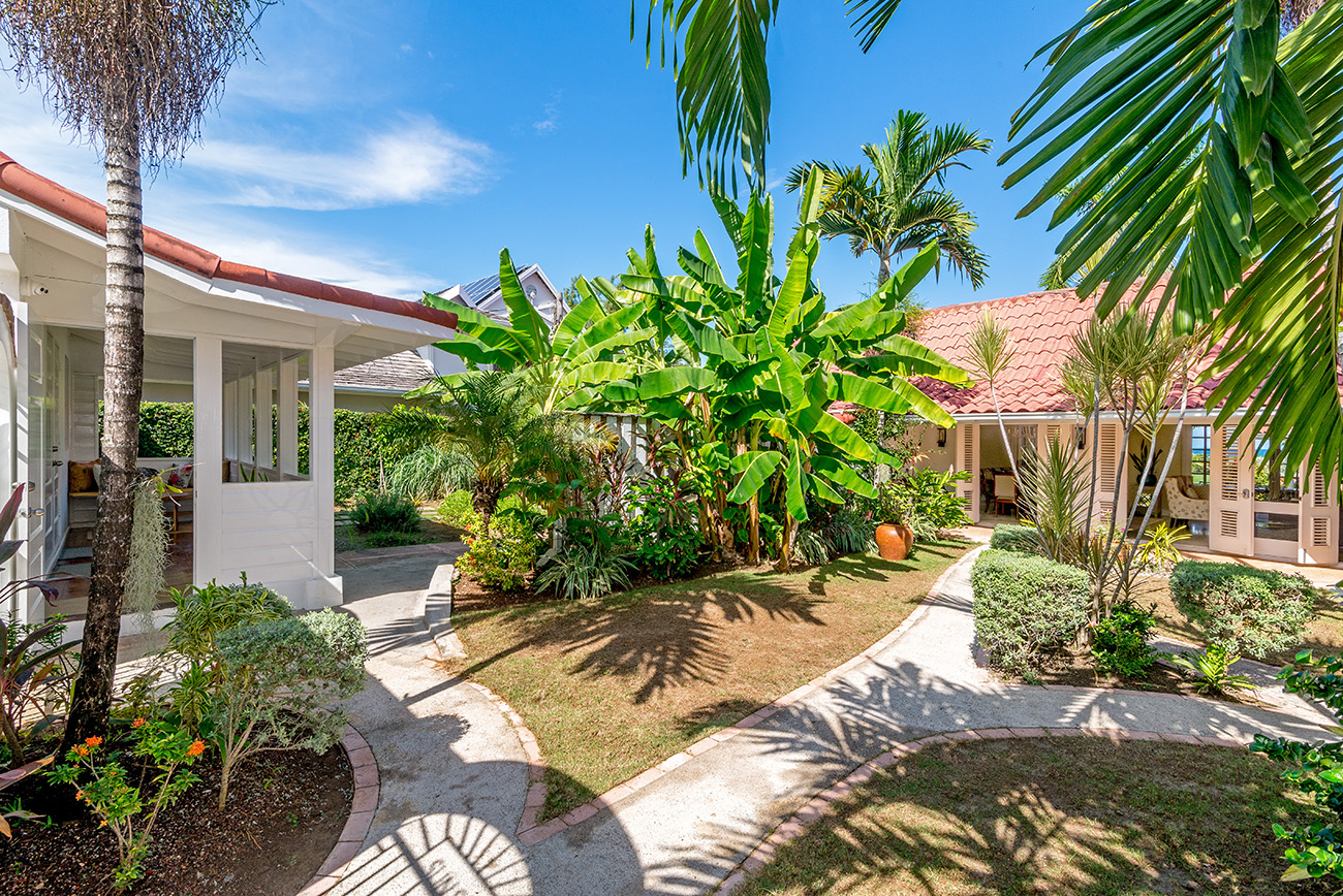 Jamaica Home 965075