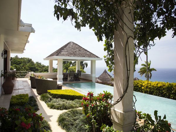 Jamaica Home 965084