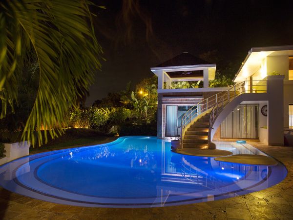 Jamaica Home 965084