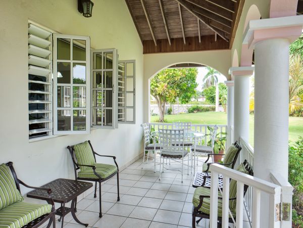 Jamaica Home 965087