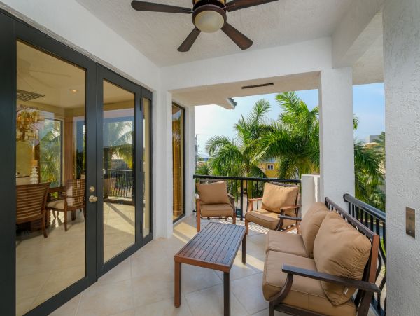 Luxury Florida Key Waterside Villa with Private Pool & Spa