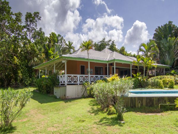 Jamaica Home 965093