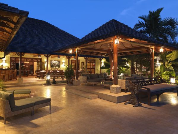 Jamaica Home 965108