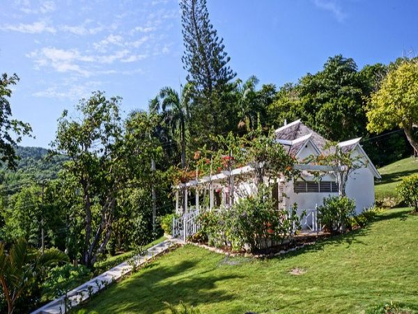 Jamaica Home 965111