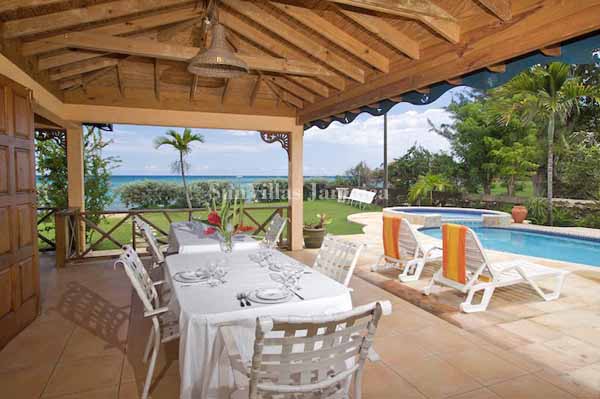 Jamaica Home 965116