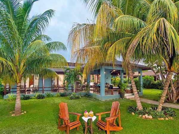Five Bedroom luxury Beachfront Villa Jamaica Discovery Bay