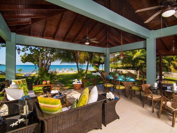 Five Bedroom luxury Beachfront Villa Jamaica Discovery Bay
