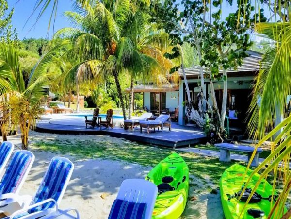 Five Bedroom luxury Beachfront Villa Jamaica Discovery Bay