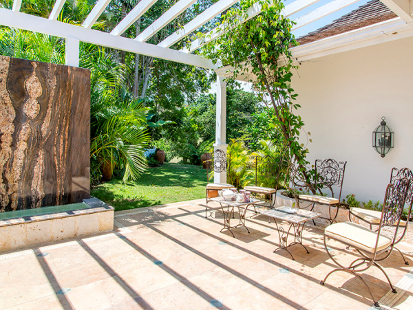 Jamaica Home 965144