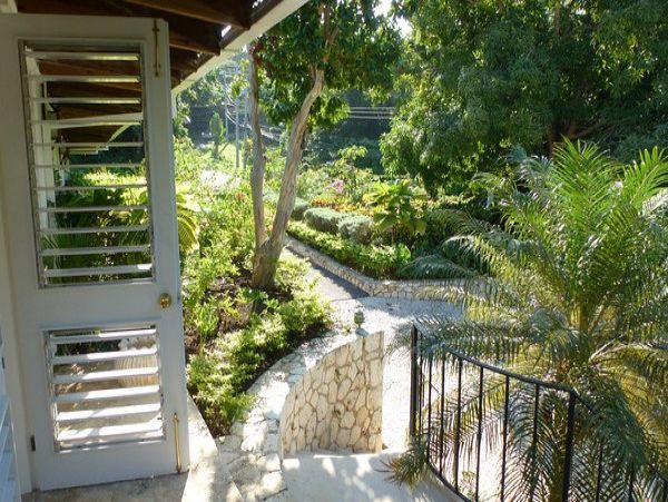 Jamaica Home 965149