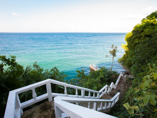 Jamaica Home 965152