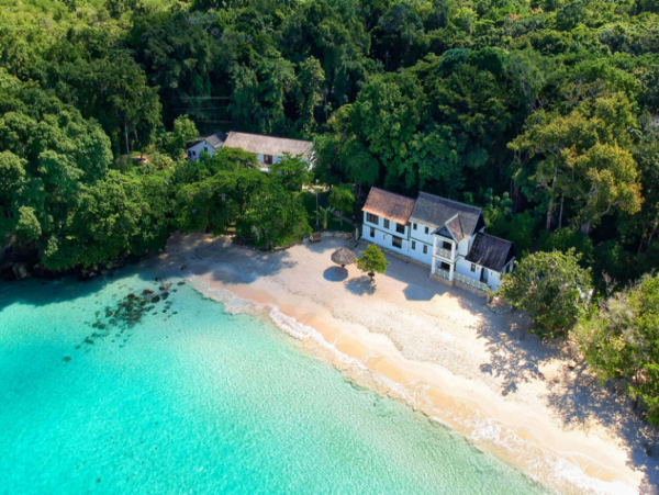 Jamaica Home 965154