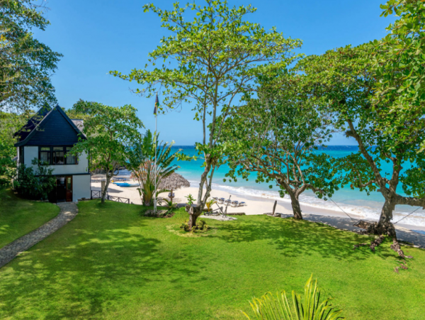 Jamaica Home 965154