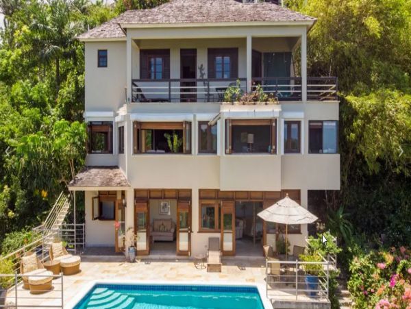 Jamaica Home 965159