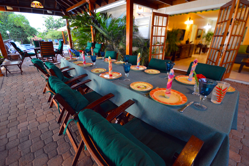 Serene Oceanfront Escape - 6 Bedroom Villa with Pool, Private Staff & Panoramic Views