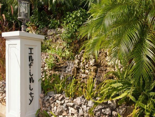 Jamaica Home 965171