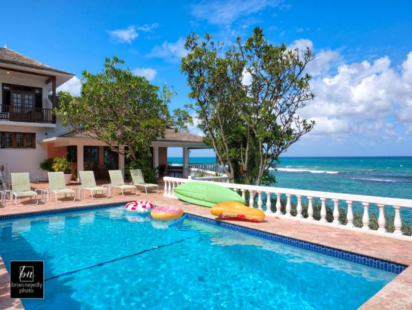 Jamaica Home 965172