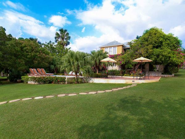 Jamaica Home 965178