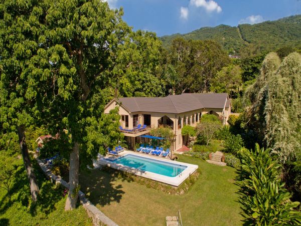 Jamaica Home 965192