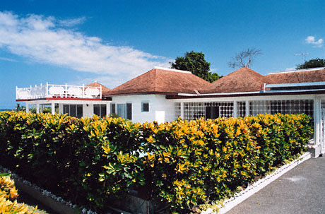 Jamaica Home 965200