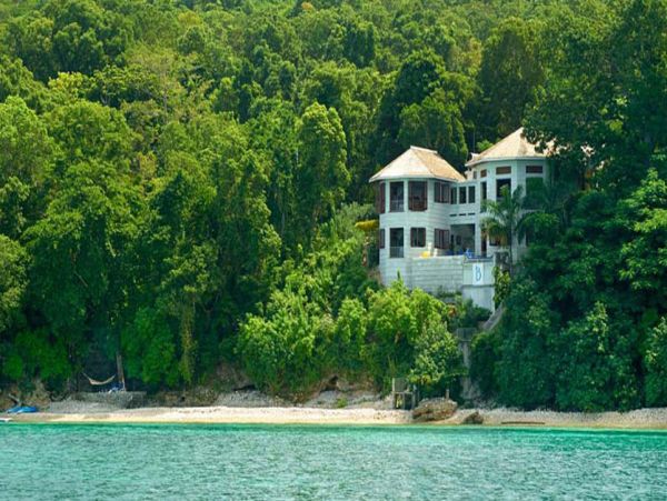 Jamaica Home 965203