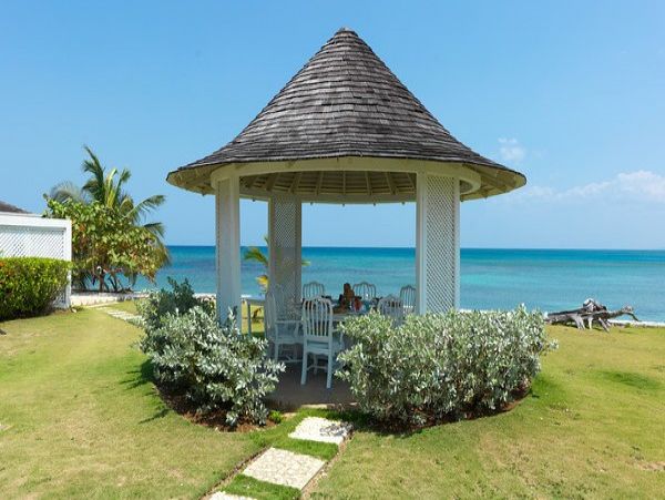 Jamaica Home 965206