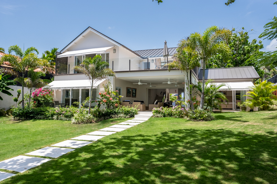 Jamaica Home 965207