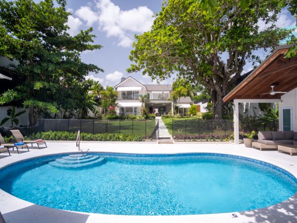 Jamaica Home 965207