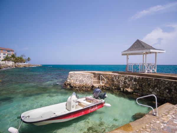 Jamaica Home 965207