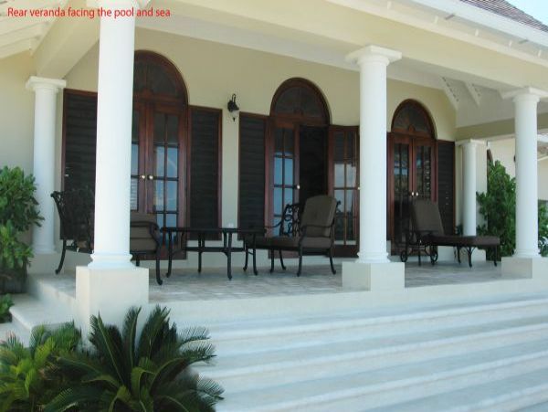 Jamaica Home 965209