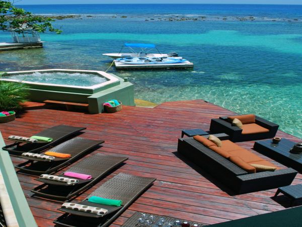 Jamaica Home 965224