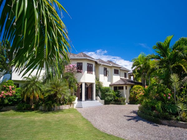Jamaica Home 965226