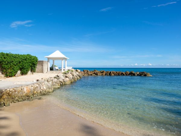 Jamaica Home 965226
