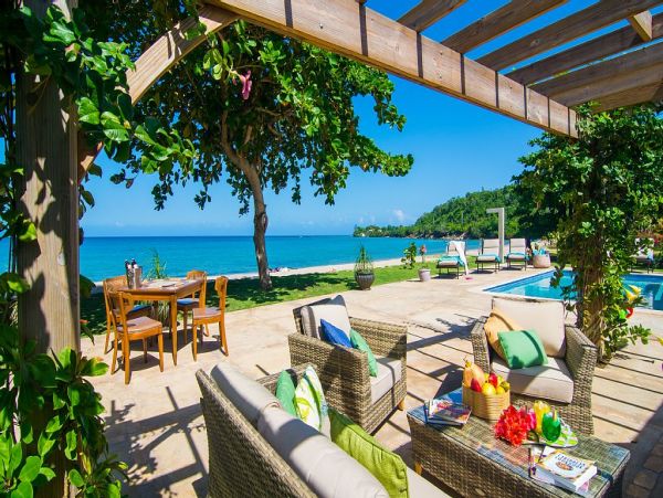 Jamaica Home 965227