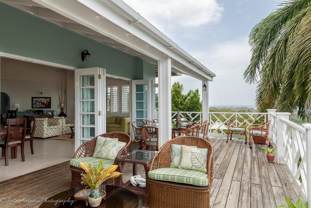 Jamaica Home 965229