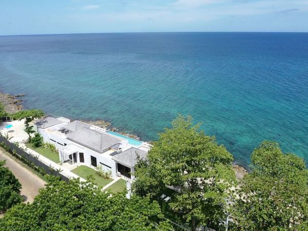 Jamaica Home 965239