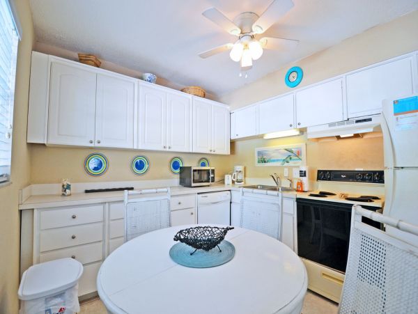 Bradenton Beach Great Value Vacation Cottage Walk To Beach