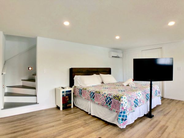 South Siesta Key Remodeled Condo Water View