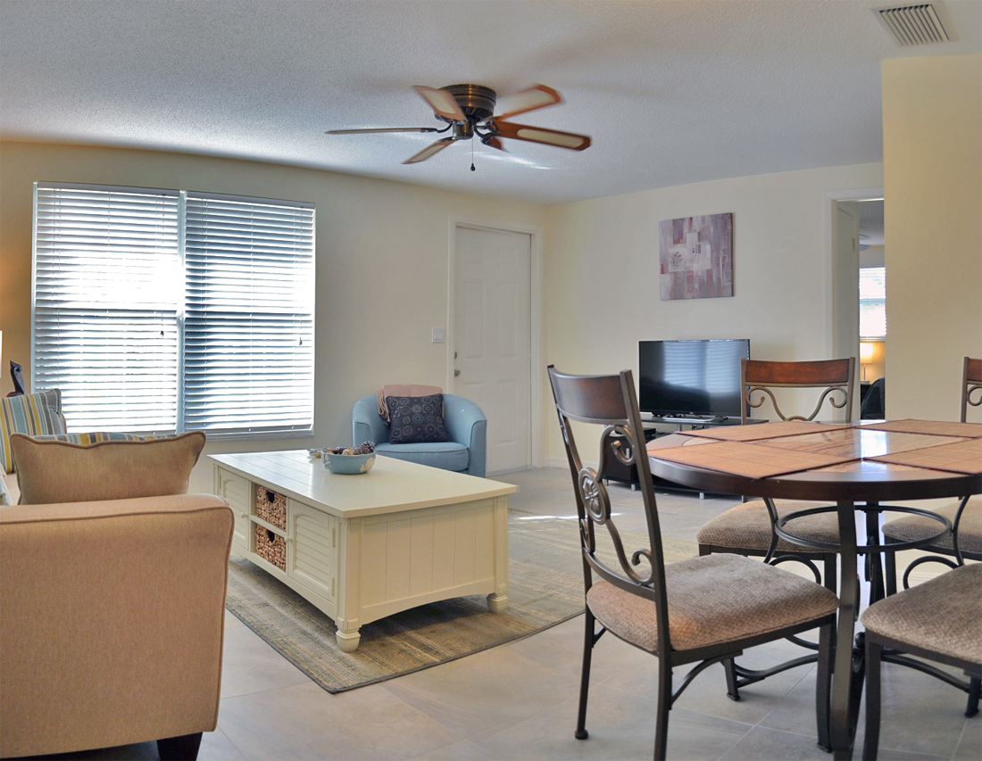 Siesta Key Steps to Beach Sleeps 6 Guests