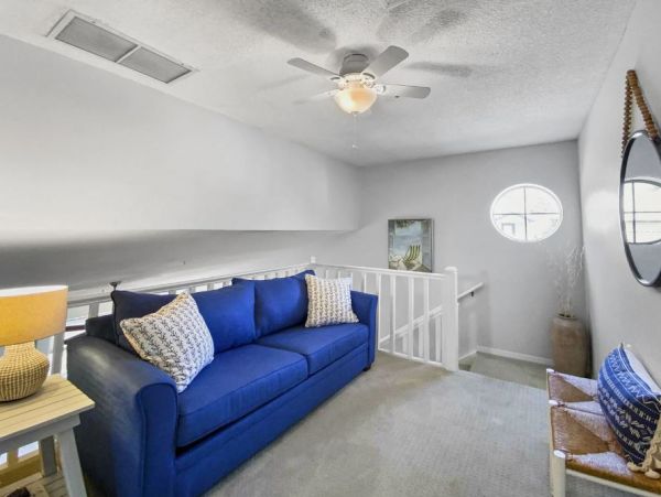 Siesta Key Vacation Rental: Spacious 3-Bedroom Townhome