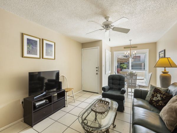 Two Bedroom Condo on Siesta Key Sleeps Six Guests