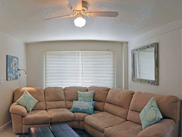 Two Bedroom Holmes Beach Vacation Condo Steps To Beach