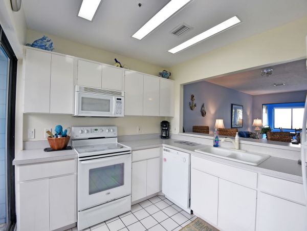 Siesta Key Vacation Condo Located At Beach Sleeps 16 Guests