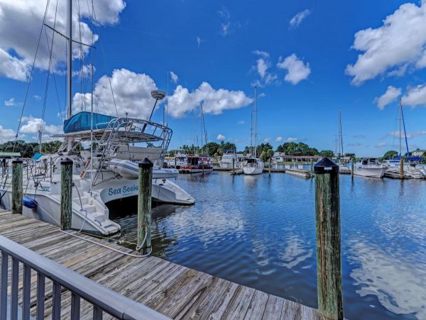 Waterfront Vacation Condo Downtown Sarasota