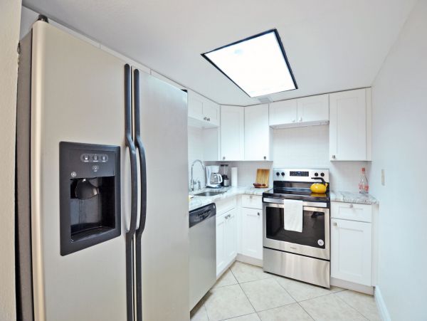 Waterfront Vacation Condo Downtown Sarasota