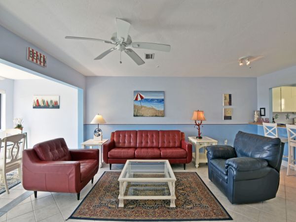 Beachfront 3 Bedroom Condo