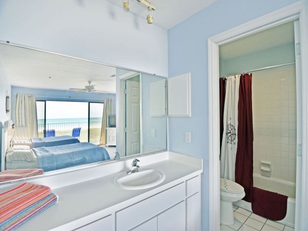 Beachfront 3 Bedroom Condo