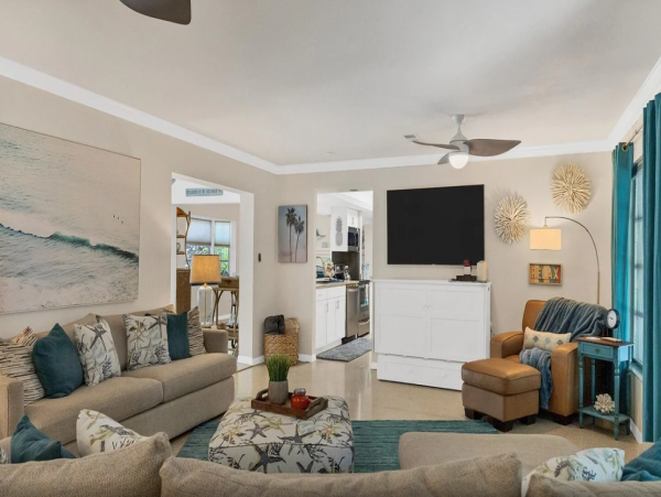 Siesta Key Two Bedroom Home with Private Pool