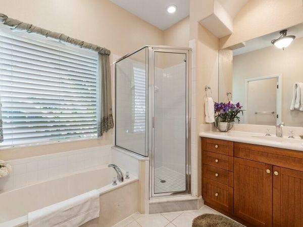 Siesta Key Vacation Duplex Two Bedroom Walk to Beach