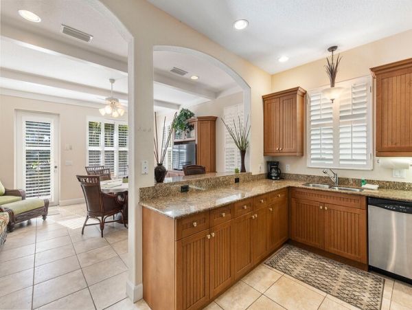 Siesta Key Vacation Duplex Two Bedroom Walk to Beach